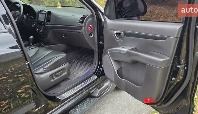 Чорний Хендай Санта Фе, об'ємом двигуна 2.36 л та пробігом 102 тис. км за 15000 $, фото 9 на Automoto.ua