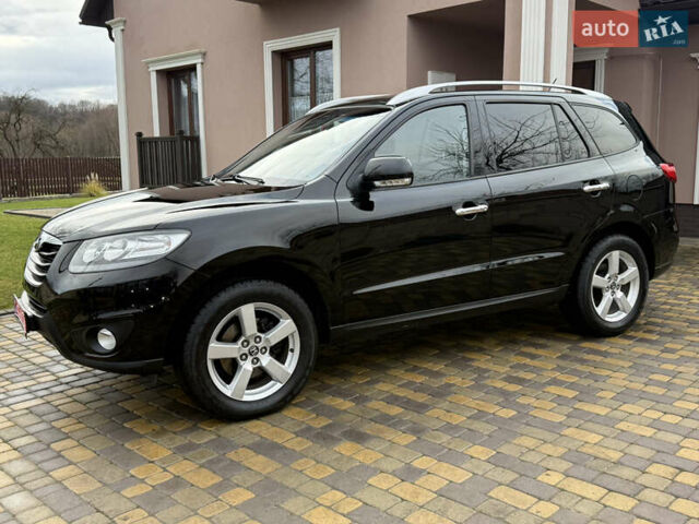 Черный Хендай Санта Фе, объемом двигателя 2.2 л и пробегом 209 тыс. км за 11250 $, фото 3 на Automoto.ua