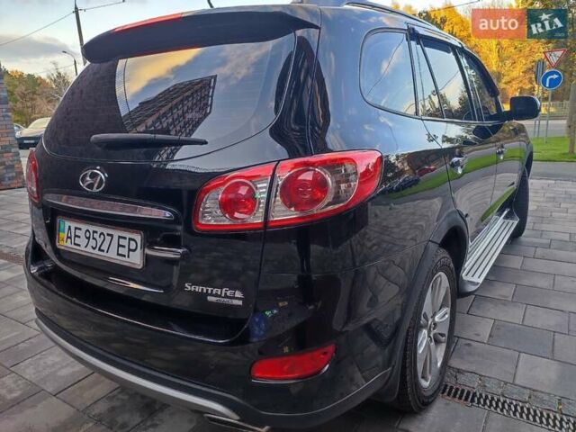 Чорний Хендай Санта Фе, об'ємом двигуна 2.36 л та пробігом 131 тис. км за 12600 $, фото 9 на Automoto.ua