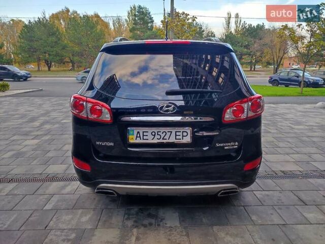 Чорний Хендай Санта Фе, об'ємом двигуна 2.36 л та пробігом 131 тис. км за 12600 $, фото 29 на Automoto.ua