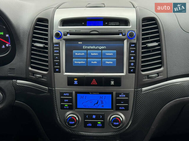 Черный Хендай Санта Фе, объемом двигателя 2.2 л и пробегом 219 тыс. км за 13950 $, фото 52 на Automoto.ua