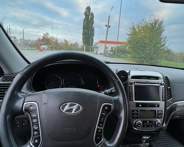 Хендай Санта Фе 2011 в Шаргороде на Automoto.ua Черный Хендай Санта Фе, объемом двигателя 2.2 л и пробегом 282 тыс. км за 13200 $, фото 19 на Automoto.ua
