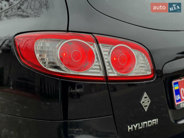 Черный Хендай Санта Фе, объемом двигателя 2.2 л и пробегом 219 тыс. км за 13950 $, фото 18 на Automoto.ua
