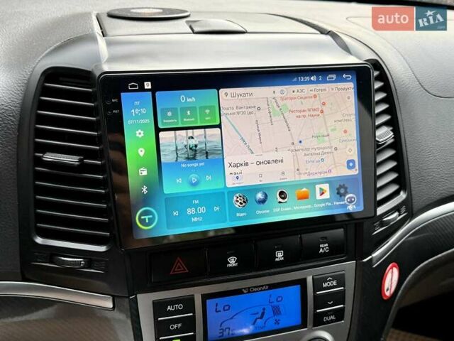 Хендай Санта Фе 2011 у Харкові на Automoto.ua Чорний Хендай Санта Фе, об'ємом двигуна 2 л та пробігом 288 тис. км за 11000 $, фото 17 на Automoto.ua