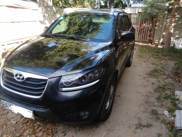 Хендай Санта Фе 2011 у Івано-Франківську на Automoto.ua Чорний Хендай Санта Фе, об'ємом двигуна 2 л та пробігом 265 тис. км за 10200 $, фото 1 на Automoto.ua