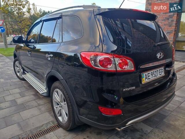 Чорний Хендай Санта Фе, об'ємом двигуна 2.36 л та пробігом 131 тис. км за 12600 $, фото 18 на Automoto.ua
