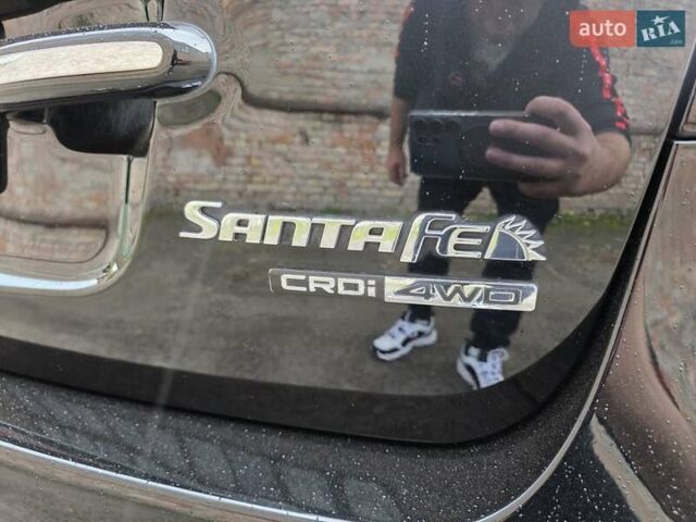 Черный Хендай Санта Фе, объемом двигателя 2.2 л и пробегом 232 тыс. км за 15099 $, фото 11 на Automoto.ua