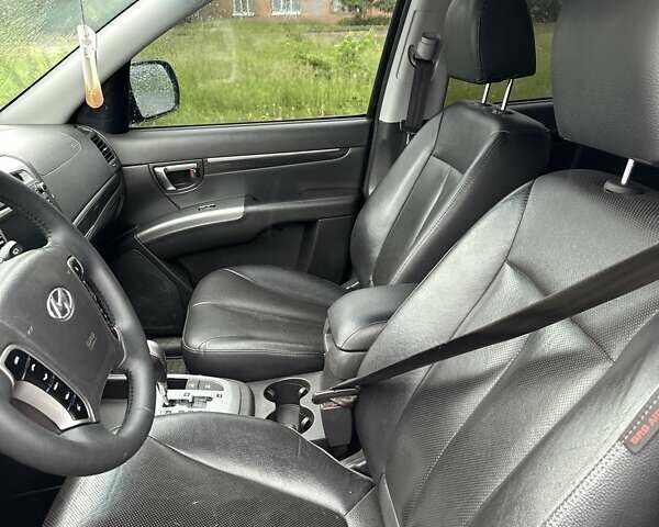 Хендай Санта Фе 2011 в Бердичеве на Automoto.ua Черный Хендай Санта Фе, объемом двигателя 2.2 л и пробегом 220 тыс. км за 13200 $, фото 3 на Automoto.ua