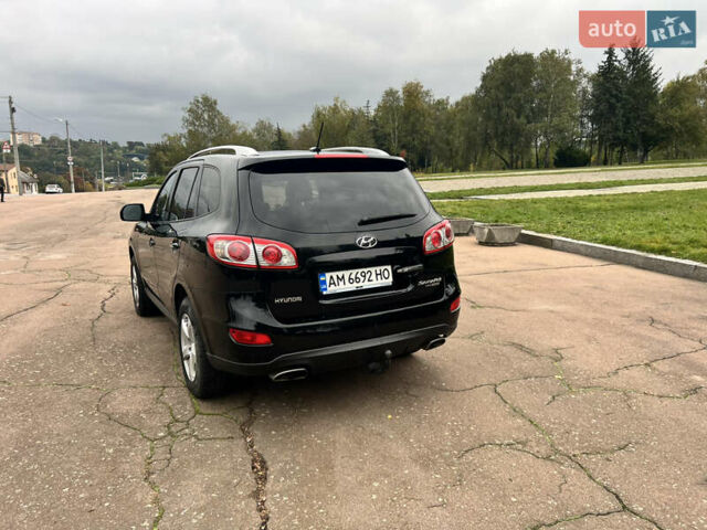 Хендай Санта Фе 2011 в Житомире на Automoto.ua Черный Хендай Санта Фе, объемом двигателя 2.2 л и пробегом 237 тыс. км за 13500 $, фото 4 на Automoto.ua