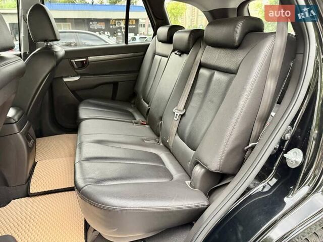 Хендай Санта Фе 2011 у Харкові на Automoto.ua Чорний Хендай Санта Фе, об'ємом двигуна 2 л та пробігом 288 тис. км за 11000 $, фото 9 на Automoto.ua