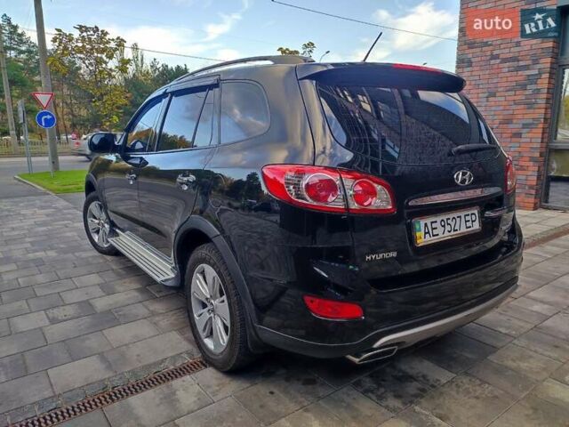 Чорний Хендай Санта Фе, об'ємом двигуна 2.36 л та пробігом 131 тис. км за 12600 $, фото 30 на Automoto.ua