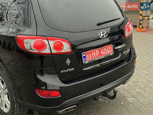 Черный Хендай Санта Фе, объемом двигателя 2.2 л и пробегом 219 тыс. км за 13950 $, фото 13 на Automoto.ua