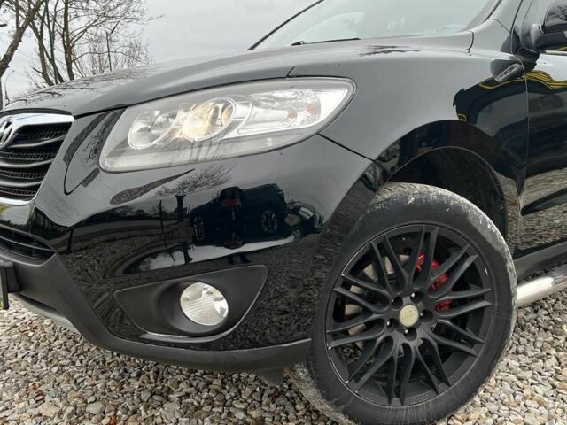 Черный Хендай Санта Фе, объемом двигателя 2.2 л и пробегом 242 тыс. км за 12900 $, фото 22 на Automoto.ua