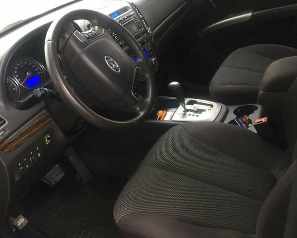 Хендай Санта Фе 2011 в Харькове на Automoto.ua Черный Хендай Санта Фе, объемом двигателя 2.36 л и пробегом 147 тыс. км за 14000 $, фото 1 на Automoto.ua