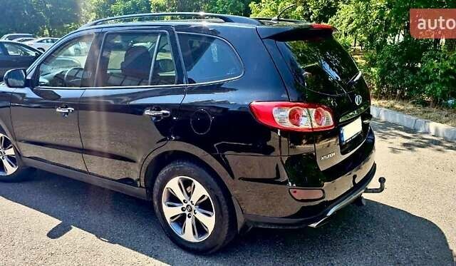 Хендай Санта Фе 2012 в Одессе на Automoto.ua Черный Хендай Санта Фе, объемом двигателя 2.2 л и пробегом 177 тыс. км за 13999 $, фото 7 на Automoto.ua