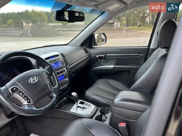 Черный Хендай Санта Фе, объемом двигателя 2.2 л и пробегом 190 тыс. км за 14300 $, фото 66 на Automoto.ua