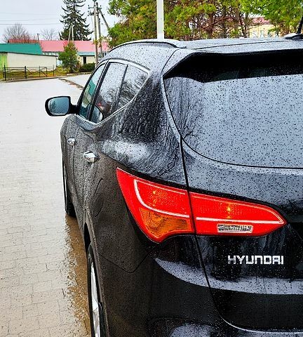 Хендай Санта Фе 2012 в Городок на Automoto.ua Черный Хендай Санта Фе, объемом двигателя 2.2 л и пробегом 165 тыс. км за 18000 $, фото 2 на Automoto.ua