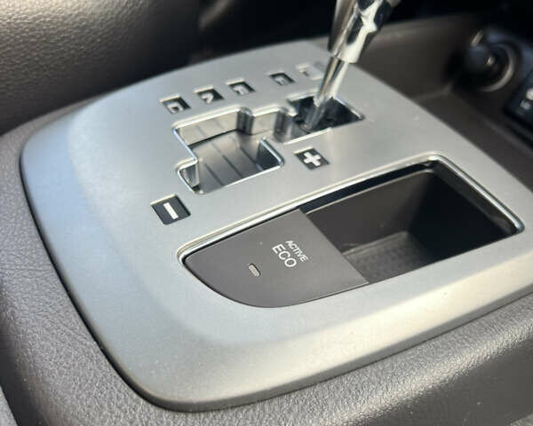 Хендай Санта Фе 2012 в Днепре (Днепропетровске) на Automoto.ua Черный Хендай Санта Фе, объемом двигателя 2.2 л и пробегом 211 тыс. км за 13799 $, фото 25 на Automoto.ua