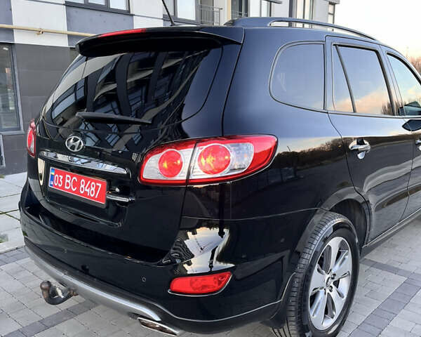Черный Хендай Санта Фе, объемом двигателя 2.2 л и пробегом 163 тыс. км за 15800 $, фото 7 на Automoto.ua
