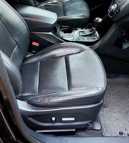 Хендай Санта Фе 2012 в Городок на Automoto.ua Черный Хендай Санта Фе, объемом двигателя 2.2 л и пробегом 165 тыс. км за 18000 $, фото 6 на Automoto.ua