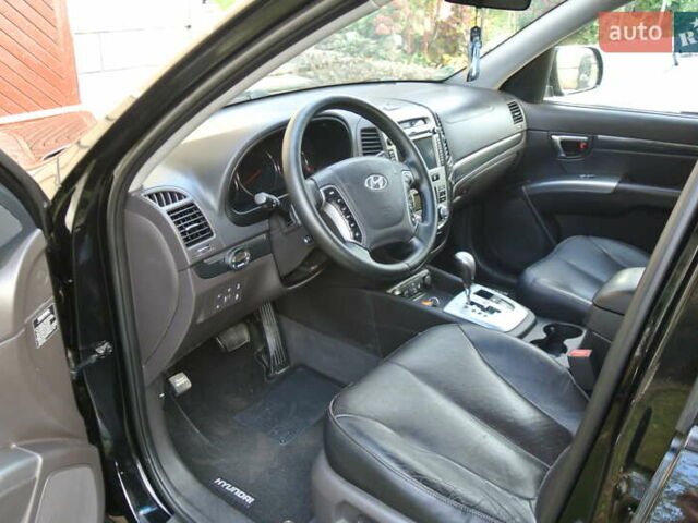 Хендай Санта Фе 2012 в Черновцах на Automoto.ua Черный Хендай Санта Фе, объемом двигателя 2.2 л и пробегом 193 тыс. км за 14900 $, фото 7 на Automoto.ua