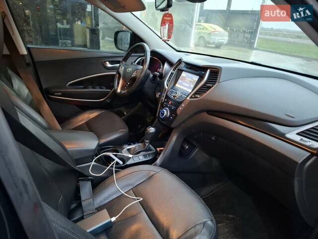 Черный Хендай Санта Фе, объемом двигателя 2.2 л и пробегом 204 тыс. км за 16600 $, фото 19 на Automoto.ua