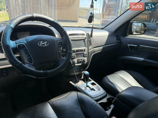 Хендай Санта Фе 2012 в Киеве на Automoto.ua Черный Хендай Санта Фе, объемом двигателя 2.2 л и пробегом 195 тыс. км за 14800 $, фото 15 на Automoto.ua
