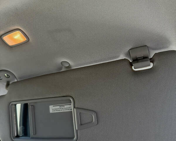 Хендай Санта Фе 2012 в Киеве на Automoto.ua Черный Хендай Санта Фе, объемом двигателя 2.2 л и пробегом 195 тыс. км за 14800 $, фото 24 на Automoto.ua