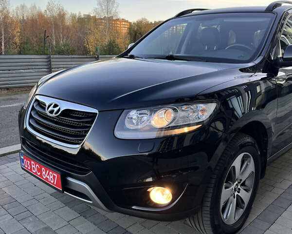 Черный Хендай Санта Фе, объемом двигателя 2.2 л и пробегом 163 тыс. км за 15800 $, фото 6 на Automoto.ua