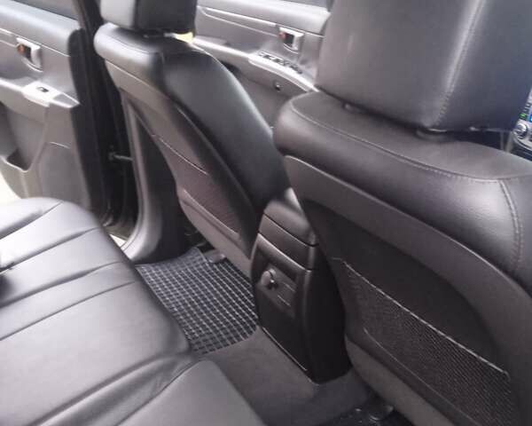 Чорний Хендай Санта Фе, об'ємом двигуна 2.2 л та пробігом 190 тис. км за 14950 $, фото 22 на Automoto.ua