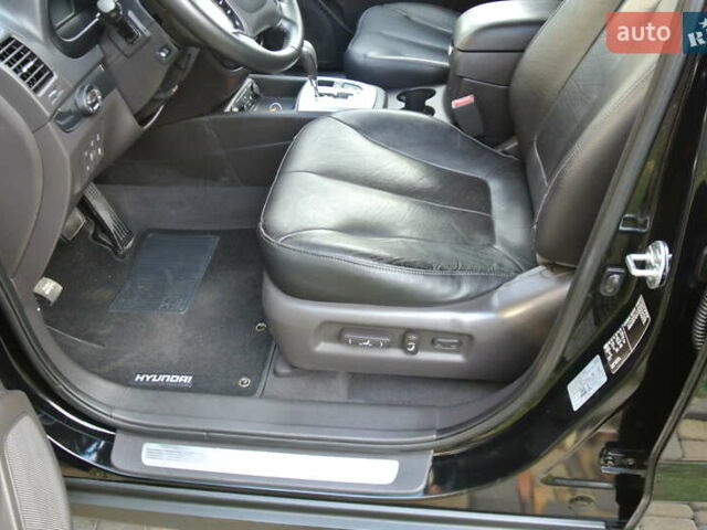 Хендай Санта Фе 2012 в Черновцах на Automoto.ua Черный Хендай Санта Фе, объемом двигателя 2.2 л и пробегом 193 тыс. км за 14900 $, фото 8 на Automoto.ua