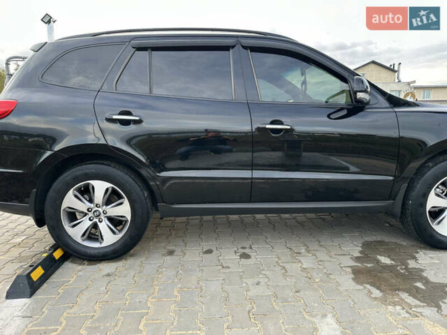 Черный Хендай Санта Фе, объемом двигателя 2.2 л и пробегом 320 тыс. км за 14500 $, фото 10 на Automoto.ua