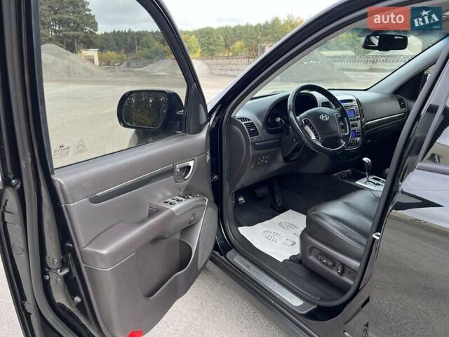 Хендай Санта Фе 2012 в Радивилове на Automoto.ua Черный Хендай Санта Фе, объемом двигателя 2.2 л и пробегом 189 тыс. км за 15200 $, фото 63 на Automoto.ua