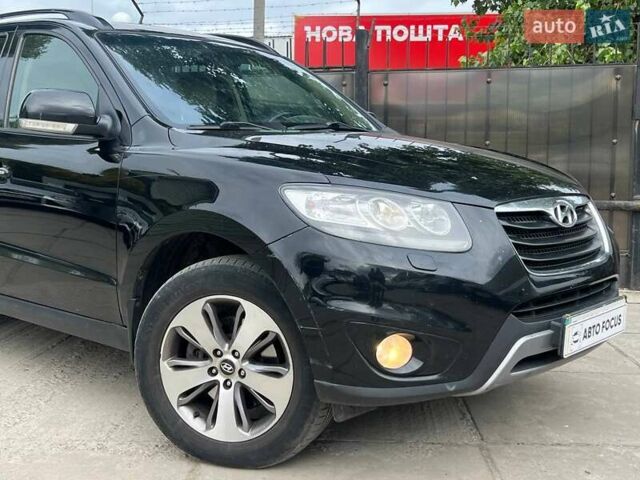 Черный Хендай Санта Фе, объемом двигателя 2.2 л и пробегом 260 тыс. км за 13190 $, фото 3 на Automoto.ua