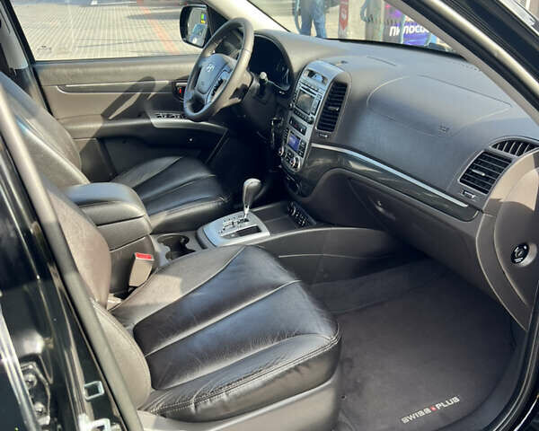 Хендай Санта Фе 2012 в Днепре (Днепропетровске) на Automoto.ua Черный Хендай Санта Фе, объемом двигателя 2.2 л и пробегом 211 тыс. км за 13799 $, фото 20 на Automoto.ua