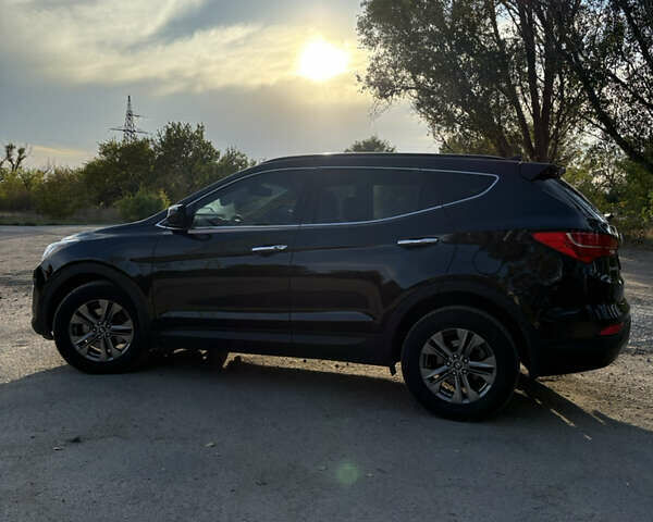 Чорний Хендай Санта Фе, об'ємом двигуна 2.36 л та пробігом 260 тис. км за 13900 $, фото 3 на Automoto.ua