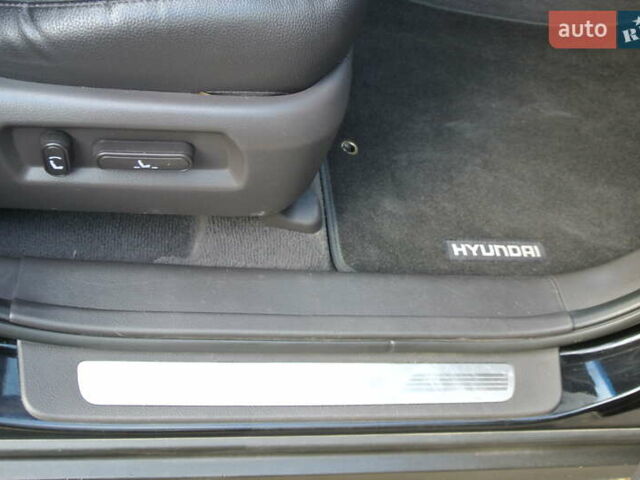 Хендай Санта Фе 2012 в Черновцах на Automoto.ua Черный Хендай Санта Фе, объемом двигателя 2.2 л и пробегом 193 тыс. км за 14900 $, фото 16 на Automoto.ua