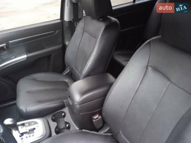 Чорний Хендай Санта Фе, об'ємом двигуна 2.2 л та пробігом 190 тис. км за 14950 $, фото 23 на Automoto.ua