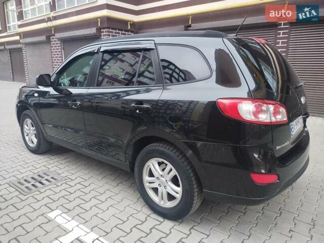 Черный Хендай Санта Фе, объемом двигателя 2.36 л и пробегом 264 тыс. км за 10200 $, фото 9 на Automoto.ua