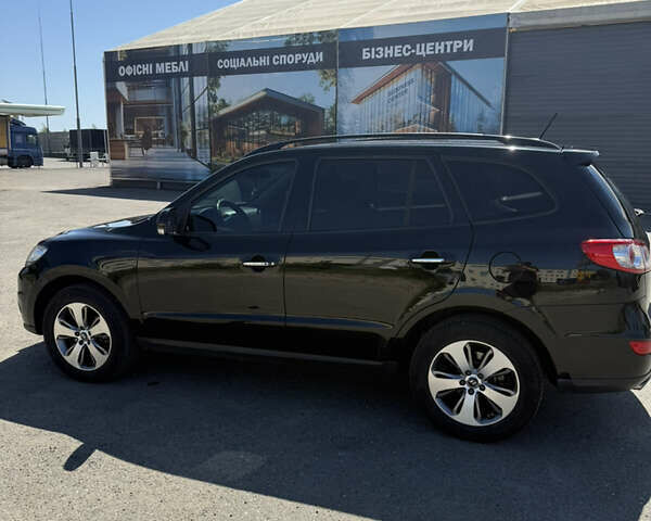 Хендай Санта Фе 2012 в Киеве на Automoto.ua Черный Хендай Санта Фе, объемом двигателя 2.2 л и пробегом 195 тыс. км за 14800 $, фото 4 на Automoto.ua