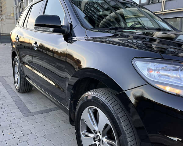 Черный Хендай Санта Фе, объемом двигателя 2.2 л и пробегом 163 тыс. км за 15800 $, фото 8 на Automoto.ua