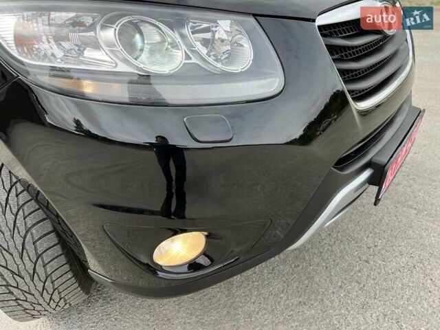 Черный Хендай Санта Фе, объемом двигателя 2.2 л и пробегом 190 тыс. км за 14300 $, фото 59 на Automoto.ua