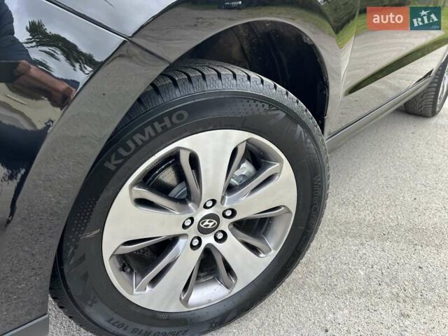 Хендай Санта Фе 2012 в Радивилове на Automoto.ua Черный Хендай Санта Фе, объемом двигателя 2.2 л и пробегом 189 тыс. км за 15200 $, фото 42 на Automoto.ua