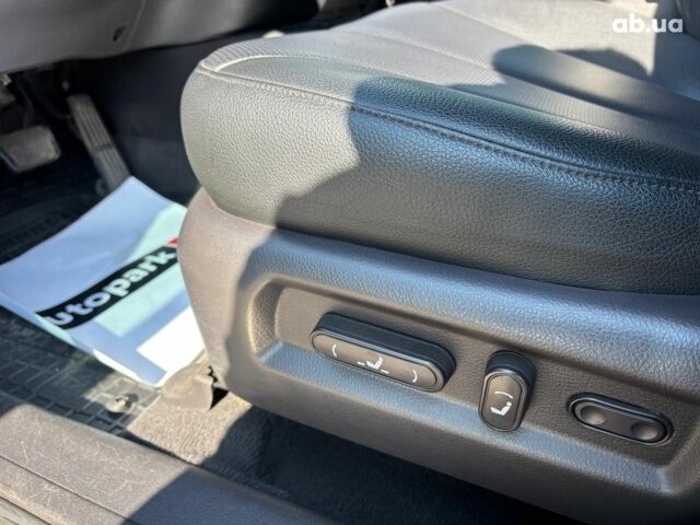 Чорний Хендай Санта Фе, об'ємом двигуна 2.2 л та пробігом 318 тис. км за 12990 $, фото 19 на Automoto.ua