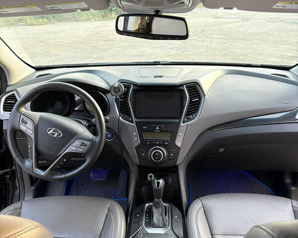 Чорний Хендай Санта Фе, об'ємом двигуна 2.36 л та пробігом 260 тис. км за 13900 $, фото 14 на Automoto.ua