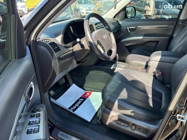 Чорний Хендай Санта Фе, об'ємом двигуна 2.2 л та пробігом 318 тис. км за 12990 $, фото 13 на Automoto.ua