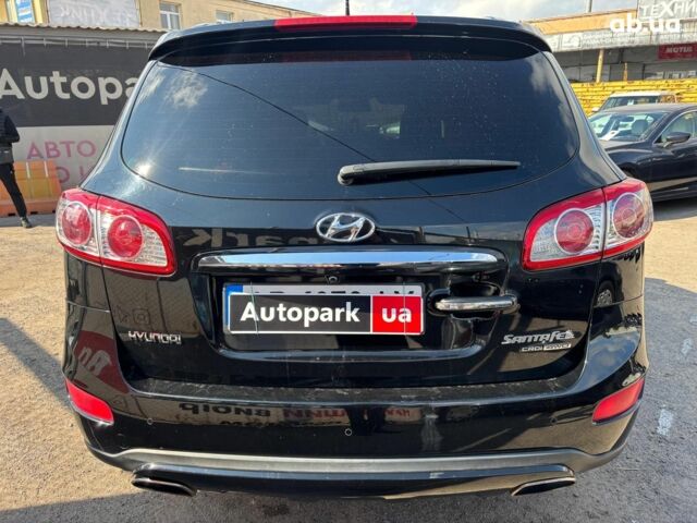 Чорний Хендай Санта Фе, об'ємом двигуна 2.2 л та пробігом 318 тис. км за 12990 $, фото 3 на Automoto.ua