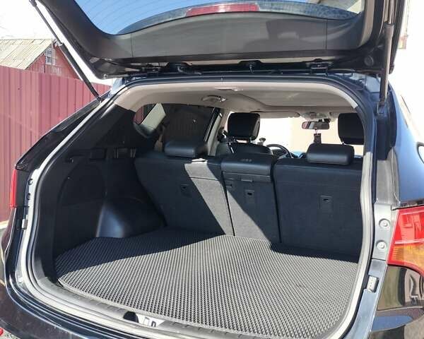 Хендай Санта Фе 2012 в Коростене на Automoto.ua Черный Хендай Санта Фе, объемом двигателя 2.2 л и пробегом 149 тыс. км за 17900 $, фото 19 на Automoto.ua