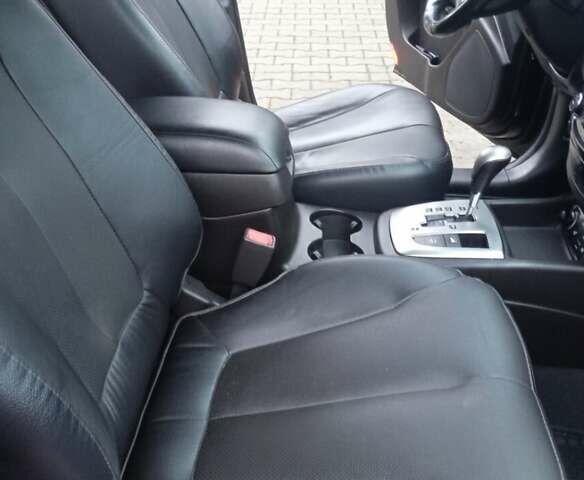 Чорний Хендай Санта Фе, об'ємом двигуна 2.2 л та пробігом 190 тис. км за 14950 $, фото 9 на Automoto.ua