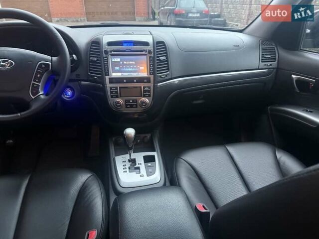Хендай Санта Фе 2012 в Сарнах на Automoto.ua Черный Хендай Санта Фе, объемом двигателя 2.2 л и пробегом 198 тыс. км за 13900 $, фото 28 на Automoto.ua